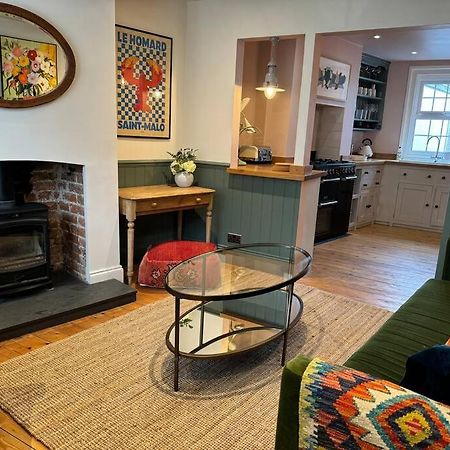 Spring Crescent Cottage In Rye Luaran gambar
