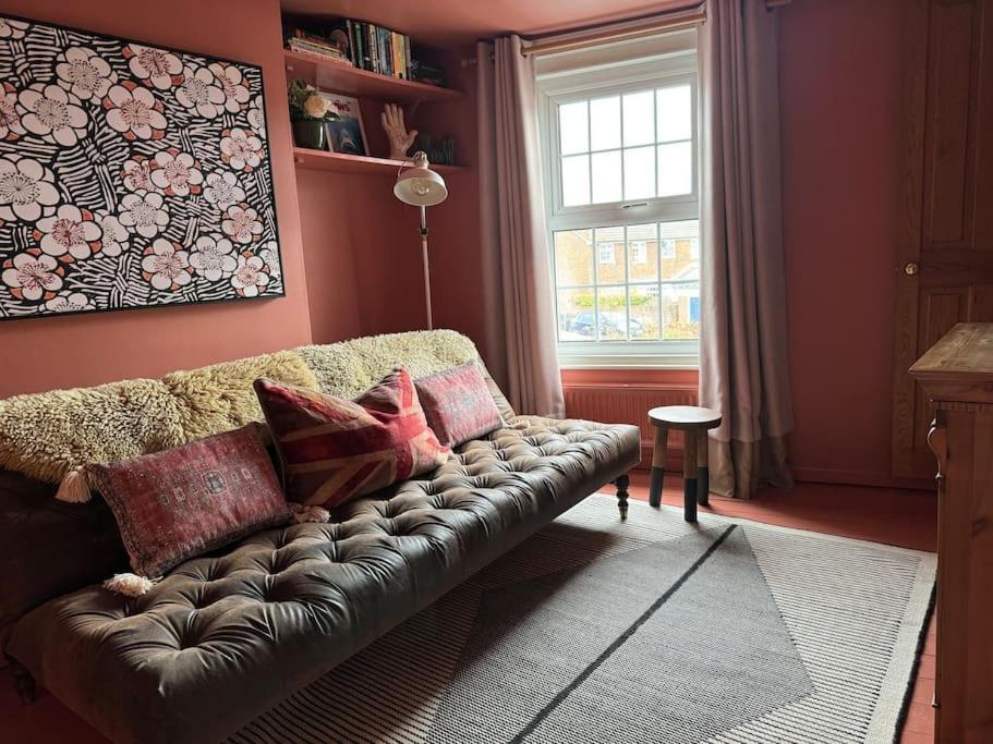 Spring Crescent Cottage In Rye Luaran gambar