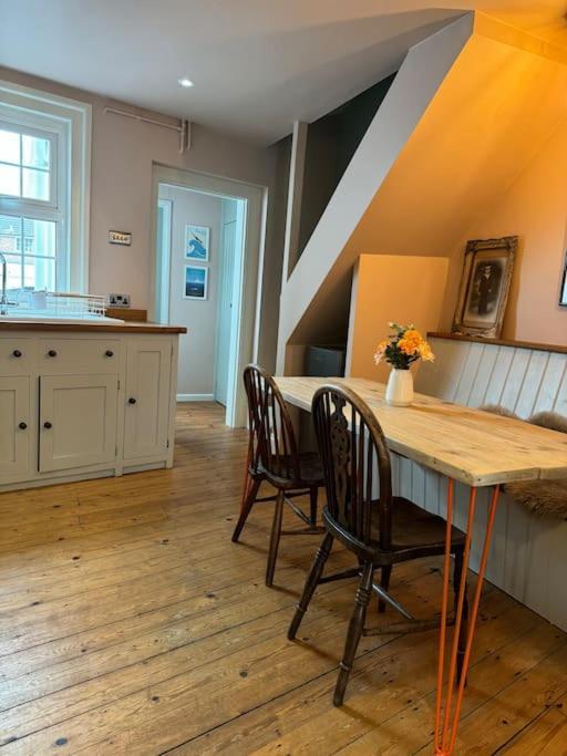 Spring Crescent Cottage In Rye Luaran gambar