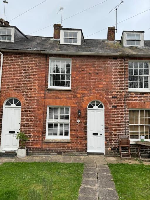 Spring Crescent Cottage In Rye Luaran gambar